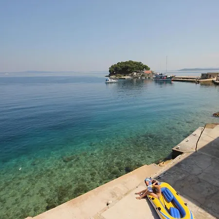 Savar 8079a Appartement Brbinj