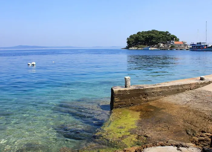 דירה Savar 8079a