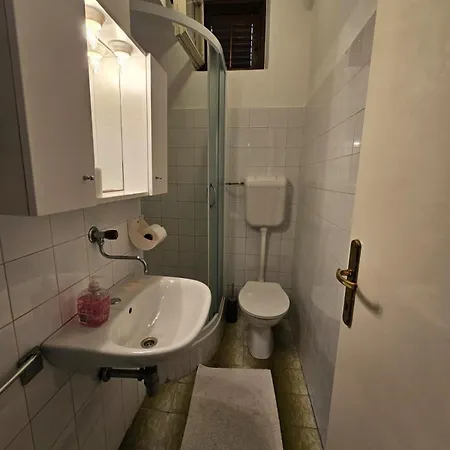 Savar 8079a Apartman *